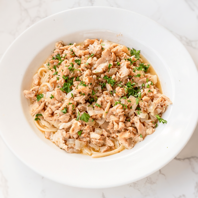 Luisa's Linguini with Clam Sauce.
